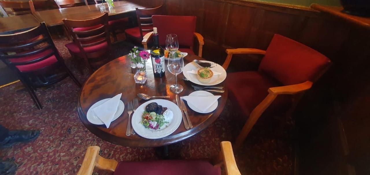 Kings Arms Hotel Sandwich Ngoại thất bức ảnh